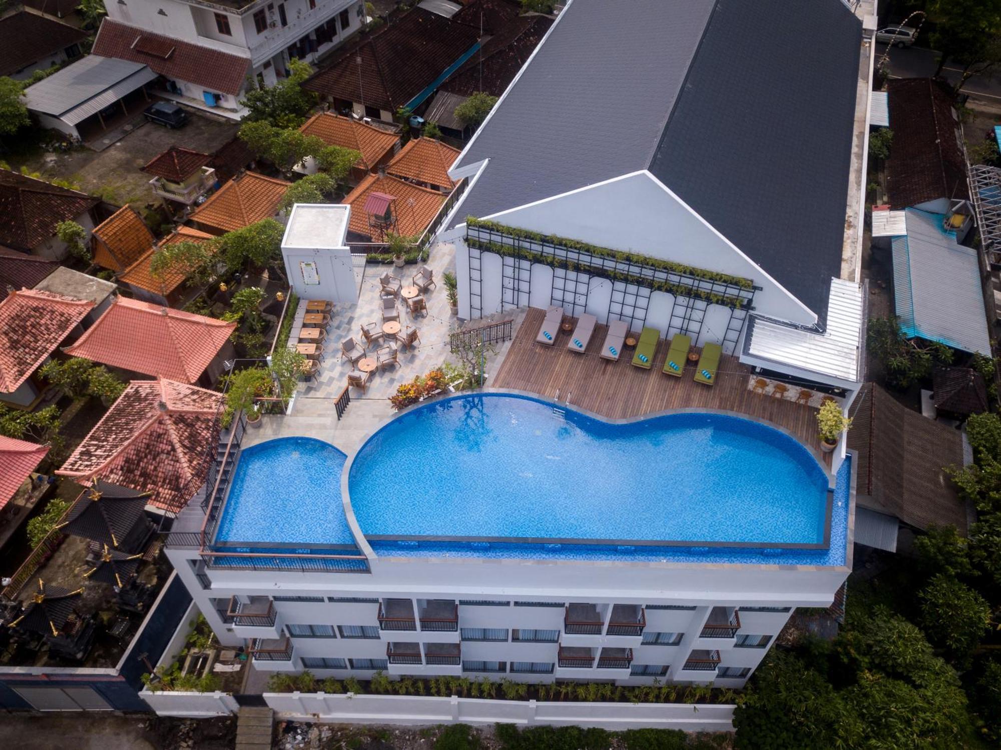 Rv Hotel Gianyar อูบุด ภายนอก รูปภาพ